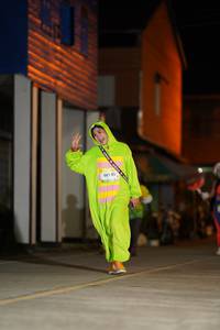 BIB: 50145
                            <button type="button" onclick="openModal(21743931)" class="btn btn-primary btn-sm float-right btn-popup" data-toggle="modal" data-target=".modal-high-quality">
                        <i class="fas fa-shopping-cart"></i> Add to Cart
                    </button>
                                            <button type="button" onclick="isThisMe(21743931, true)" class="btn btn-success btn-sm float-right btn-popup btn-isme hidden" data-toggle="tooltip" data-placement="bottom" title="นี่คือรูปของคุณใช่ไหม คลิกที่นี่เพื่อเอาเข้าอัลบั้ม">
                        <i class="fas fa-plus"></i> Add to album
                    </button>
                    <button type="button" onclick="isThisMe(21743931, false)" class="btn btn-warning btn-sm float-right btn-popup btn-isnotme hidden">
                        <i class="fas fa-ban"></i> Remove from album
                    </button>